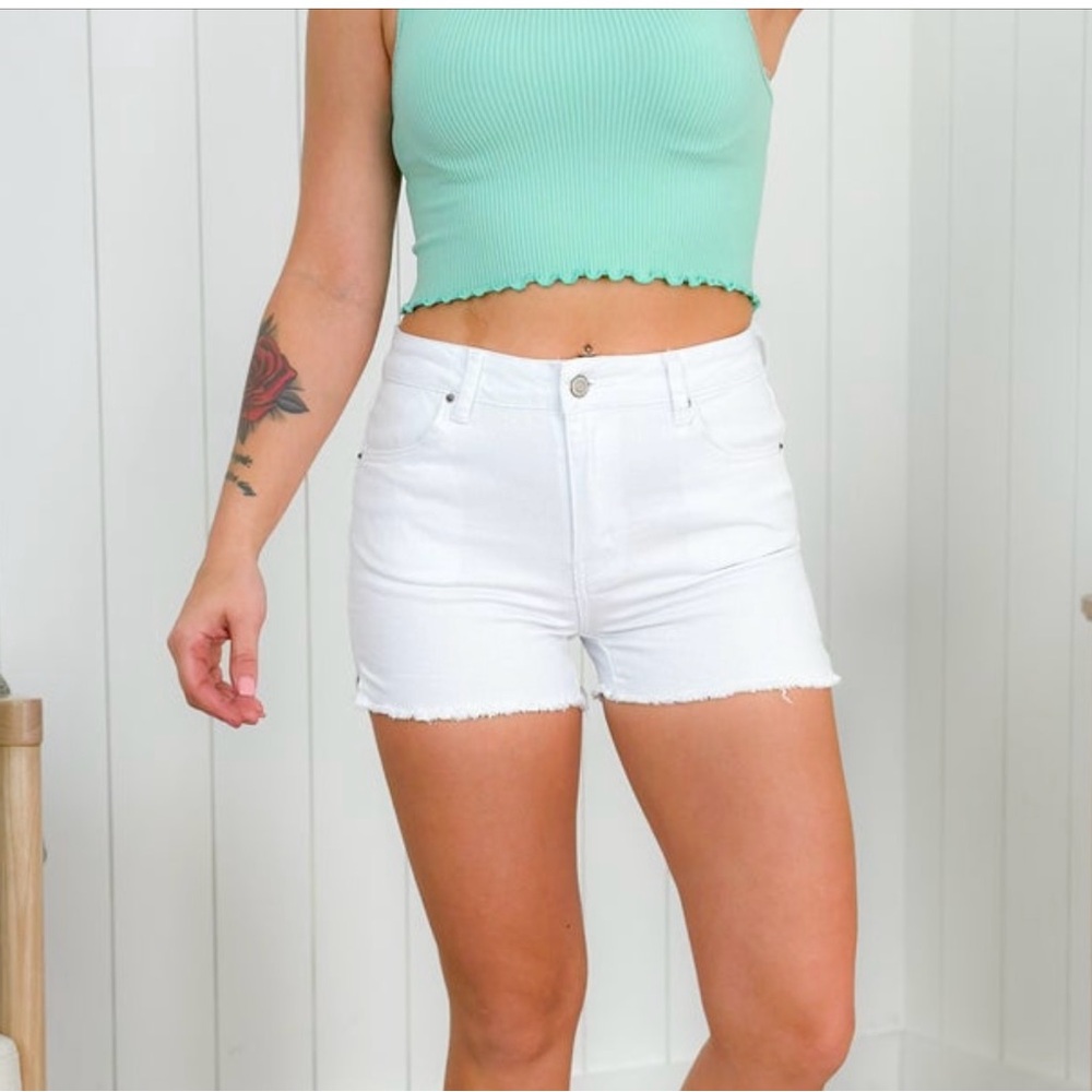 Zenana Acid Washed Frayed Cut Off Hem Jean Shorts White XL *NWT*